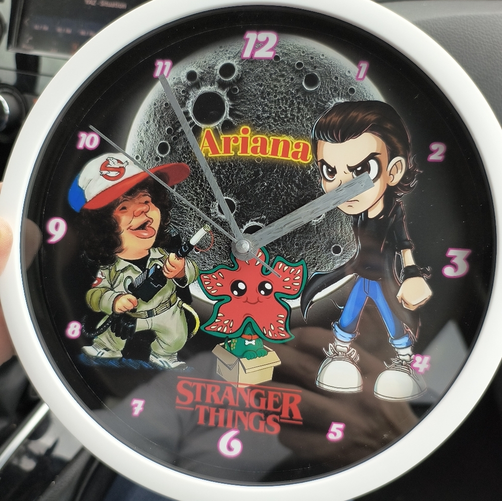 Stranger Things Cartoon Wall Clock - Picture 3 of 5